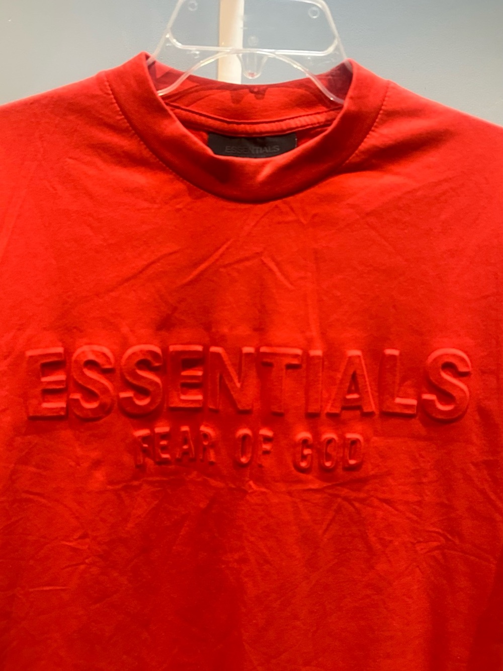 Fear of God Men’s Essentials Red Tee with Raised Font Size Large NWOT - Picture 2 of 9